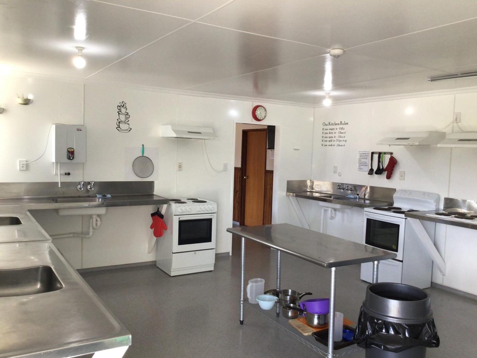 Fiordland Great Views Holiday Park Te Anau Bagian luar foto