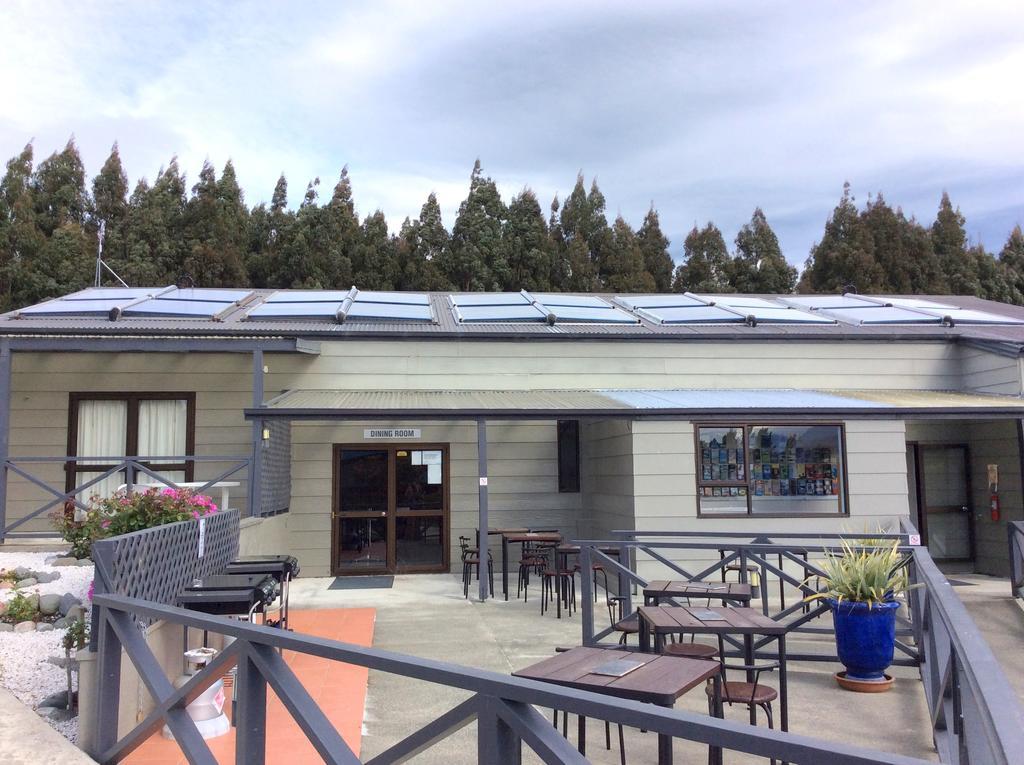 Fiordland Great Views Holiday Park Te Anau Bagian luar foto