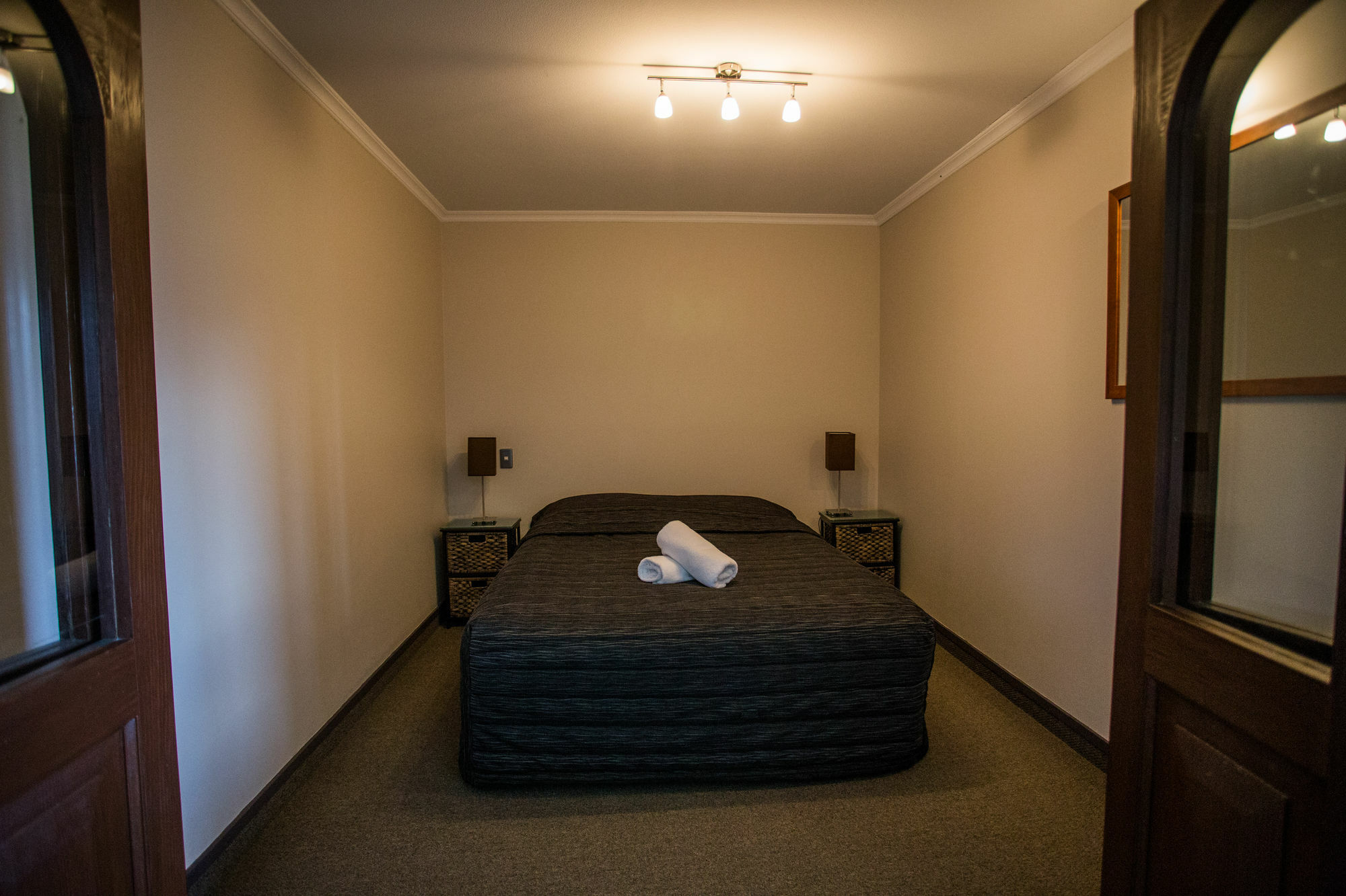 Fiordland Great Views Holiday Park Te Anau Bagian luar foto